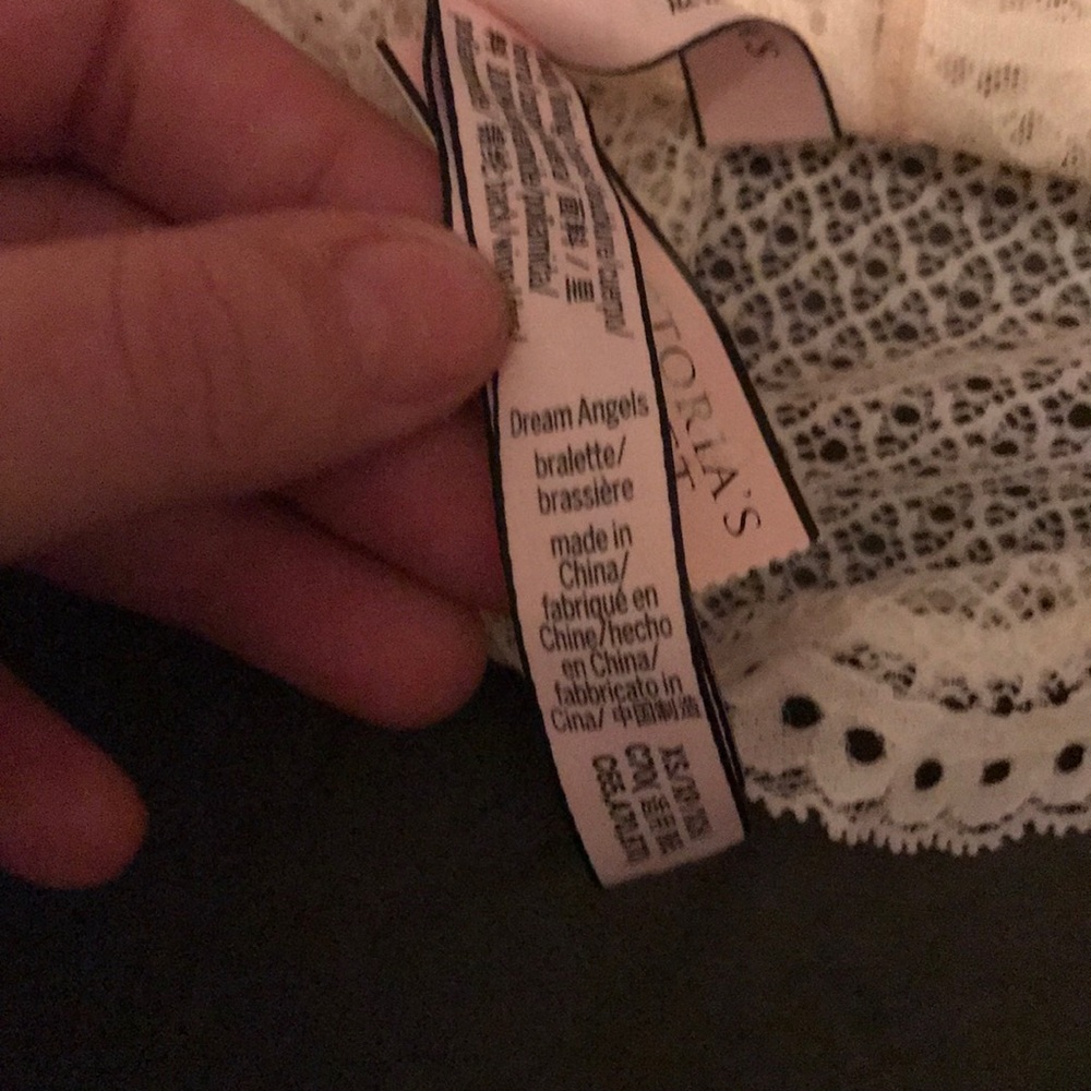 Victoria’s Secret Dream Angels Bralette - Picture 4 of 5